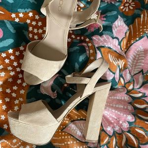 Aldo 5” Nude Sandahl Heels